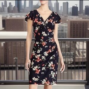 Lauren Ralph Lauren women’s size 4 floral stretch jersey dress. Great Condition